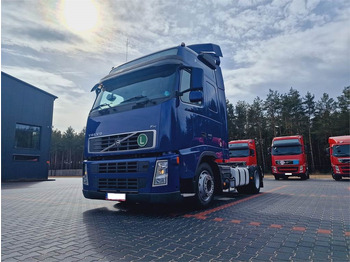 Ťahač VOLVO FH13 440