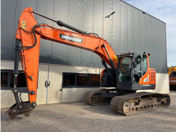 Pásové rýpadlo DOOSAN DX235LCR-5