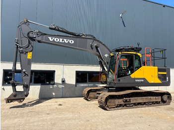 Pásové rýpadlo VOLVO EC220EL