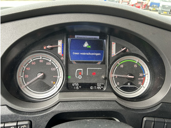 Ťahač DAF XF 440 FT SC / Smart Tacho V2 / 2 Tanks / Stand Klima: obrázok 4 Ťahač DAF XF 440 FT SC / Smart Tacho V2 / 2 Tanks / Stand Klima: obrázok 4