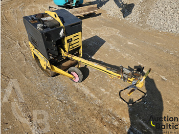 Valec Bomag BW 71EHB-2: obrázok 3