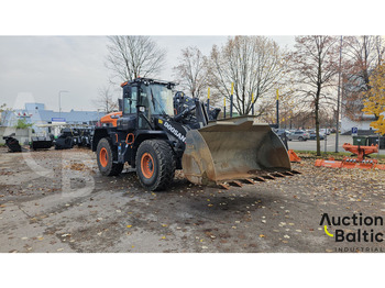 Kolesový nakladač DOOSAN DL280