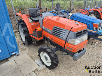Traktor KUBOTA