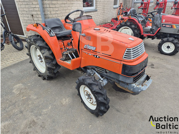 Traktor KUBOTA