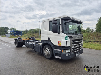 Podvozek s kabinou SCANIA P 450
