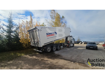 Plachtový náves SCHMITZ SGF