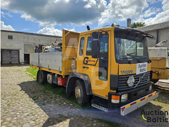 Valníkový/ Plošinový nákladný automobil Volvo FL612: obrázok 2