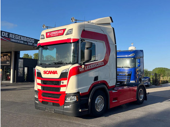 Ťahač SCANIA R 450