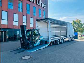 Plachtové nákladné vozidlo VOLVO FH 500