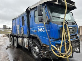 Autočerpadlo VOLVO FMX13: obrázok 1