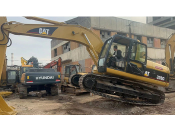 Pásové rýpadlo CATERPILLAR 320BL