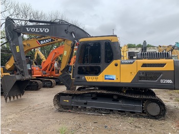 Pásové rýpadlo VOLVO EC200