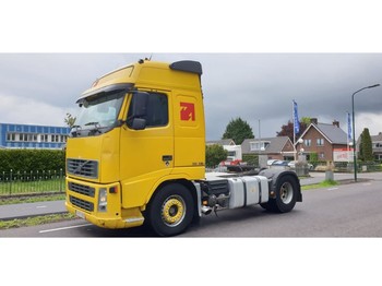 Ťahač VOLVO FH12 420