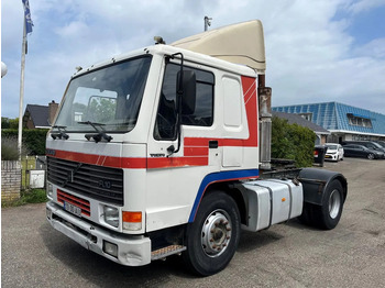 Ťahač VOLVO FL10 320