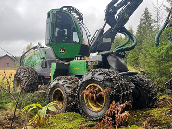 Lesnícky harvestor JOHN DEERE