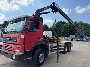 Hákový nosič kontajnerov VOLVO FM12 380
