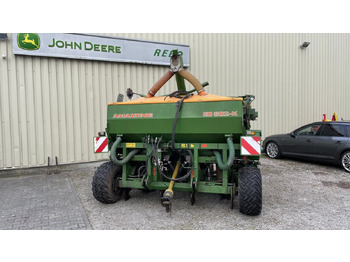 Univerzálny sejací stroj AMAZONE