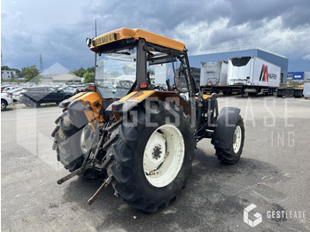 Traktor Renault PALES 240: obrázok 3 Traktor Renault PALES 240: obrázok 3