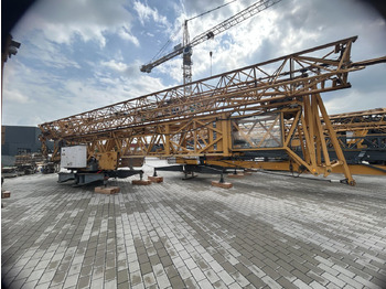 Vežový žeriav LIEBHERR