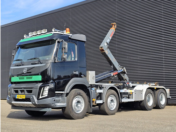 Hákový nosič kontajnerov VOLVO FMX 460