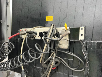 Náves podvalník Langendorf Tiefbett mit Rampen Hydraulisch Langendorf Tiefbett mit Rampen Hydraulisch: obrázok 4 Náves podvalník Langendorf Tiefbett mit Rampen Hydraulisch Langendorf Tiefbett mit Rampen Hydraulisch: obrázok 4