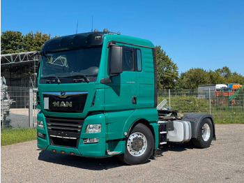 : fotografia v hlavičke