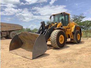 Kolesový nakladač VOLVO L150H