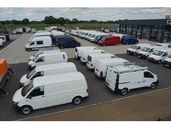 Leasing  Ford Transit Custom Kombi 320 L2 Trend 9 Sitzer KAMERA Ford Transit Custom Kombi 320 L2 Trend 9 Sitzer KAMERA: obrázok 4