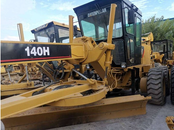 Zrovnávač CATERPILLAR 140H