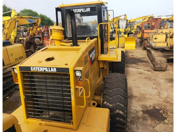 Kolesový nakladač CATERPILLAR 966G