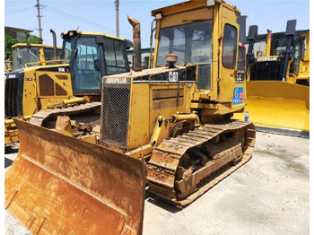 Buldozér CATERPILLAR D4C