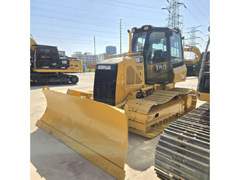 Pásové rýpadlo CATERPILLAR D5K