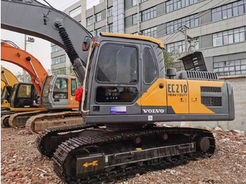 Pásové rýpadlo VOLVO EC210