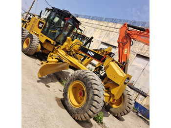 Zrovnávač CATERPILLAR 140H