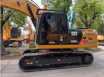 Pásové rýpadlo CATERPILLAR 320D2