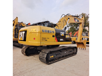 Pásové rýpadlo CATERPILLAR 320D2