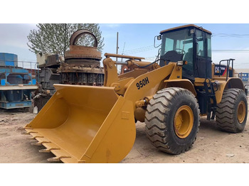 Kolesový nakladač CATERPILLAR 950H