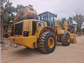 Kolesový nakladač CATERPILLAR 966H