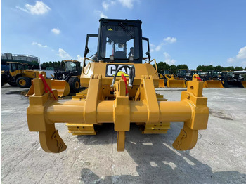 Buldozér CATERPILLAR D6G