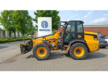 Teleskopický nakladač JCB