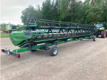 Obilný kombajn JOHN DEERE
