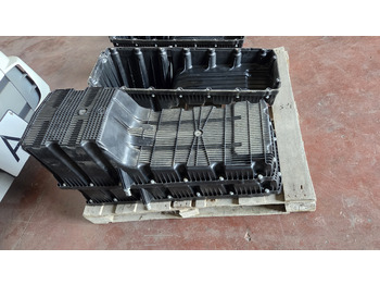 Nový Olejová vaňa MERCEDES-BENZ ACTROS MP4 A4700105513: obrázok 2 Nový Olejová vaňa MERCEDES-BENZ ACTROS MP4 A4700105513: obrázok 2