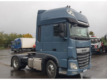 Ťahač DAF XF 530