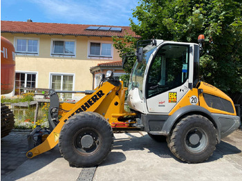 Kolesový nakladač LIEBHERR L 506