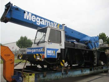 Autožeriav LIEBHERR LTM 1035