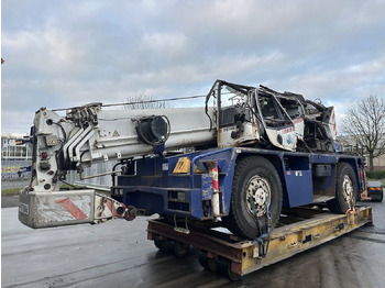 Autožeriav TEREX