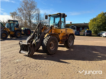 Kolesový nakladač VOLVO L45B