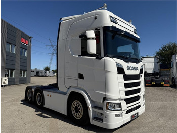 Ťahač SCANIA S