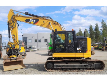 Pásové rýpadlo CATERPILLAR 325FL