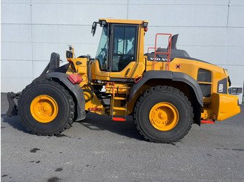 Kolesový nakladač VOLVO L110H